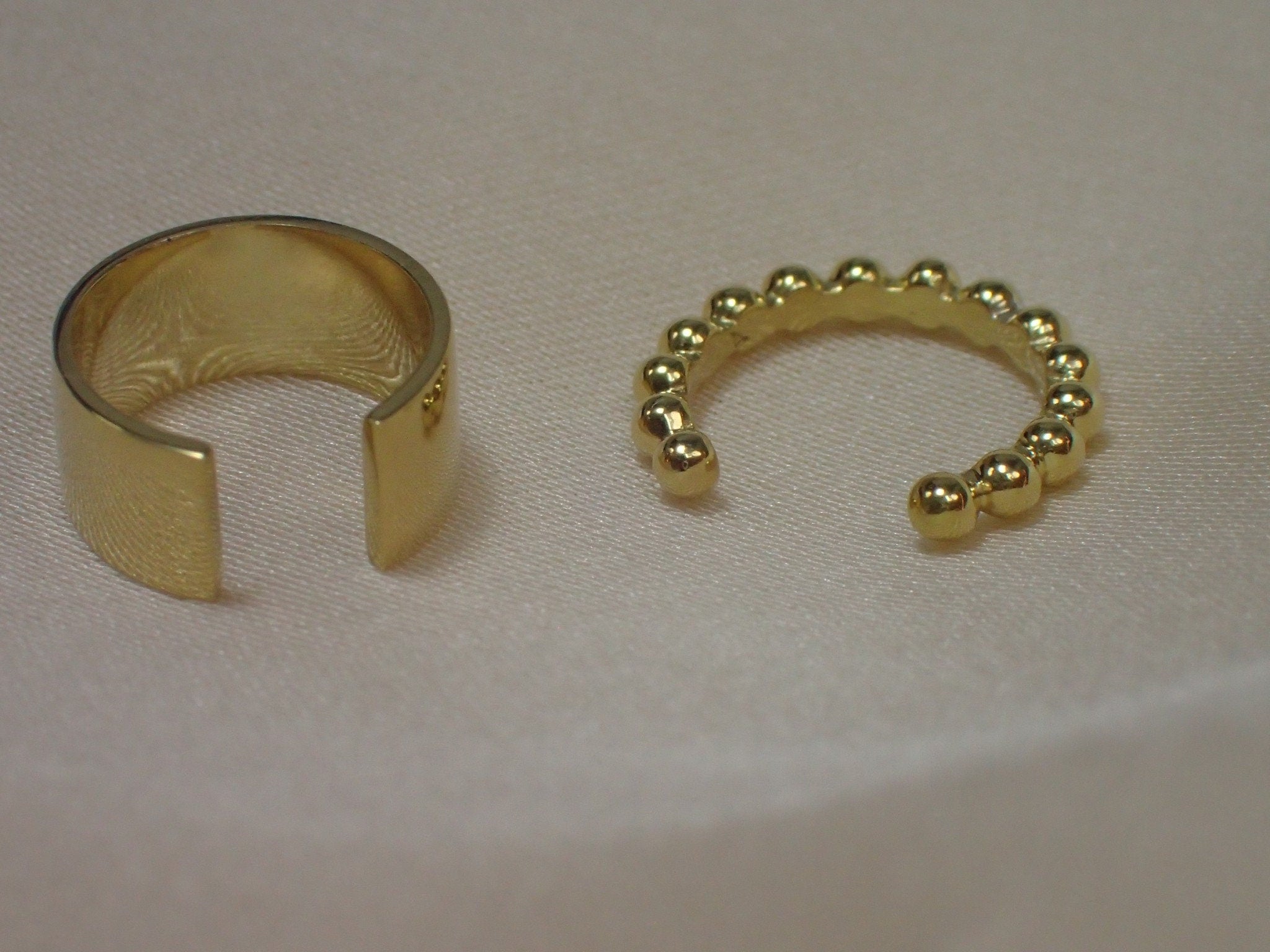 Ear Cuff Earrings / Tiny Beaded Huggie Hoop Earrings / Cartilage Ear Cuff / Gold Plated beaded hoops